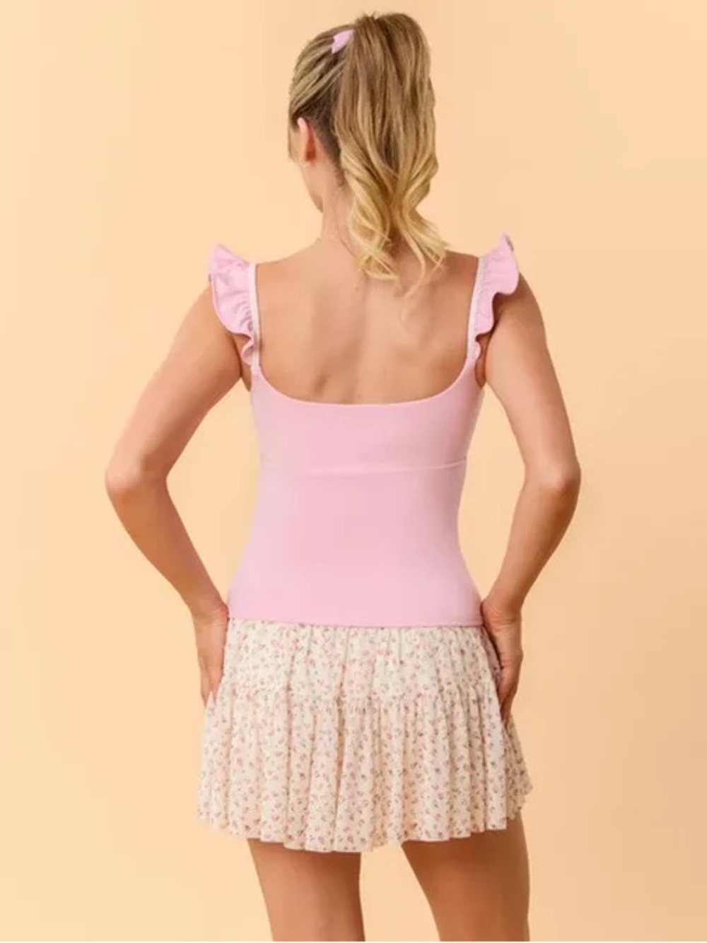 NWT Blogilates Ruffle Lace Up Tank Top - Picture 3 of 5